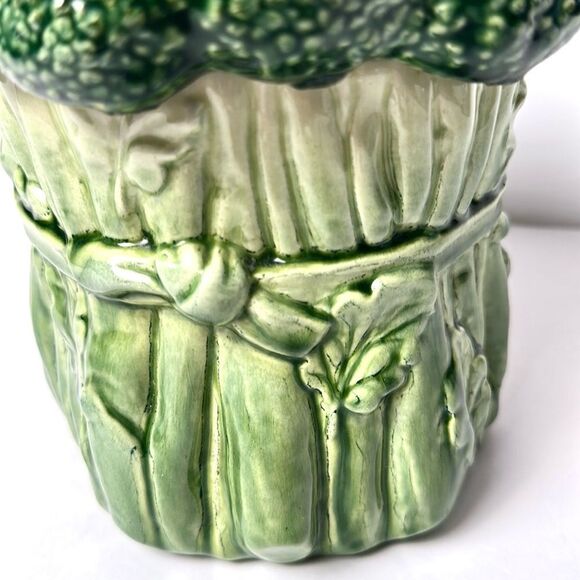 Vintage California Pottery Metlox PoppyTrail Broccoli Cookie Jar Canister - Picture 5 of 11